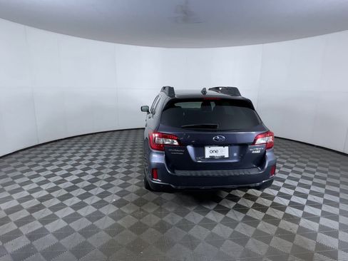 Used 2017 Subaru Outback 2.5i Limited image 7