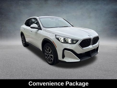 Used 2026 BMW X2 xDrive28i AWD/4WD image 9