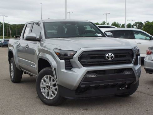 New 2026 Toyota Tacoma SR5 AWD/4WD image 16
