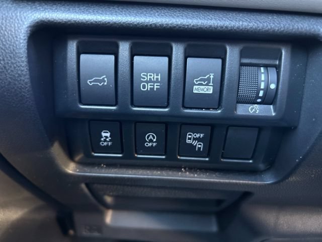 Used 2023 Subaru Forester Limited AWD/4WD image 18