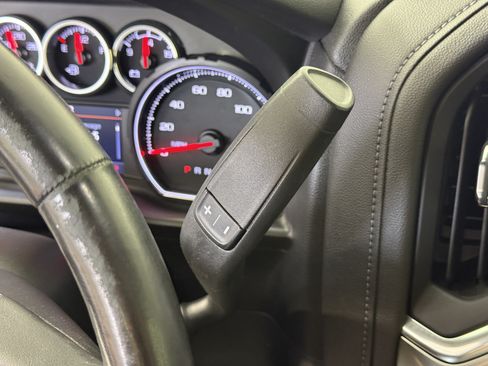 Used 2022 Chevrolet Silverado 1500 LT Trail Boss w/ Convenience Package II AWD/4WD image 22