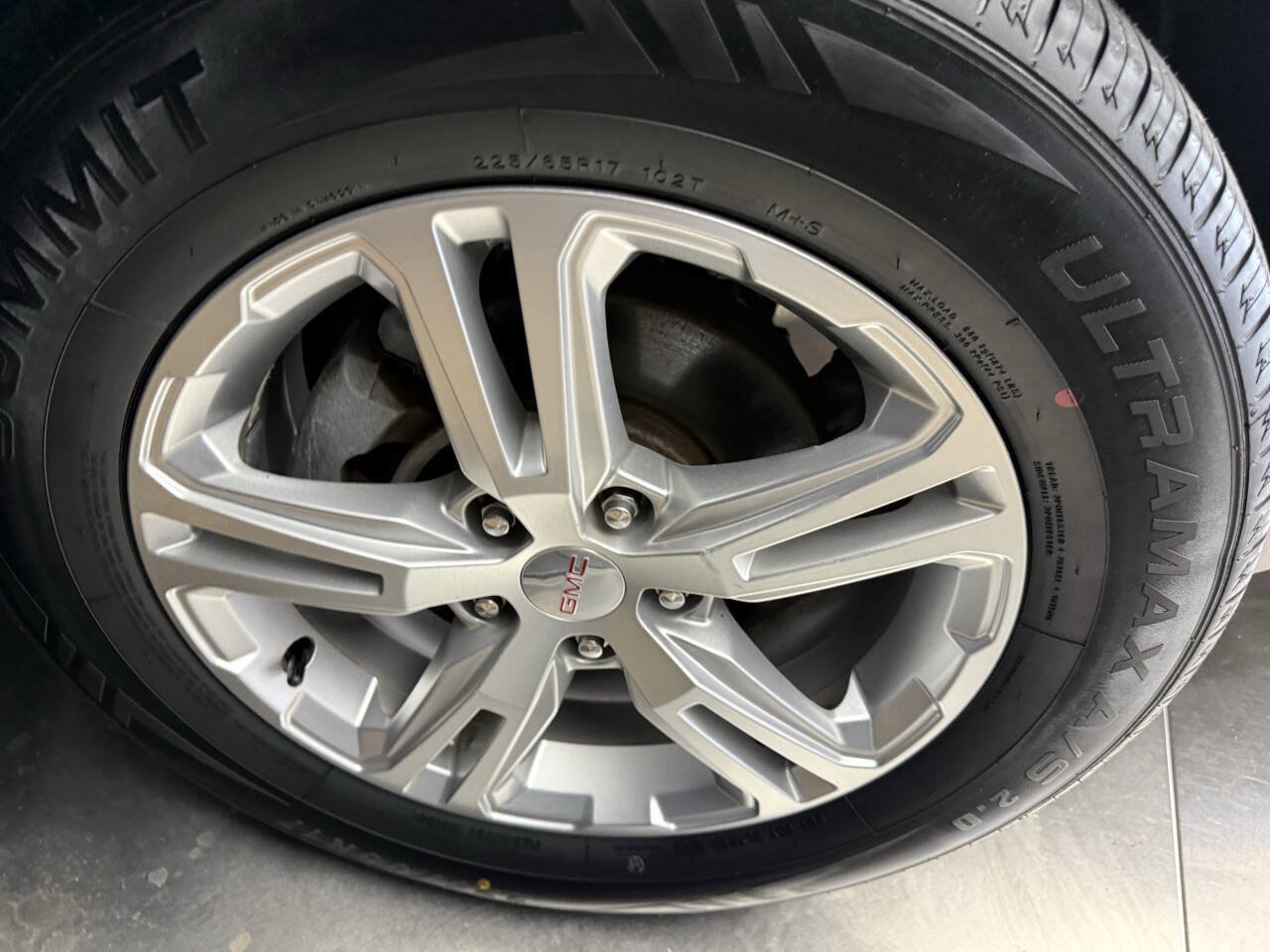 Used 2018 GMC Terrain SLE FWD image 32