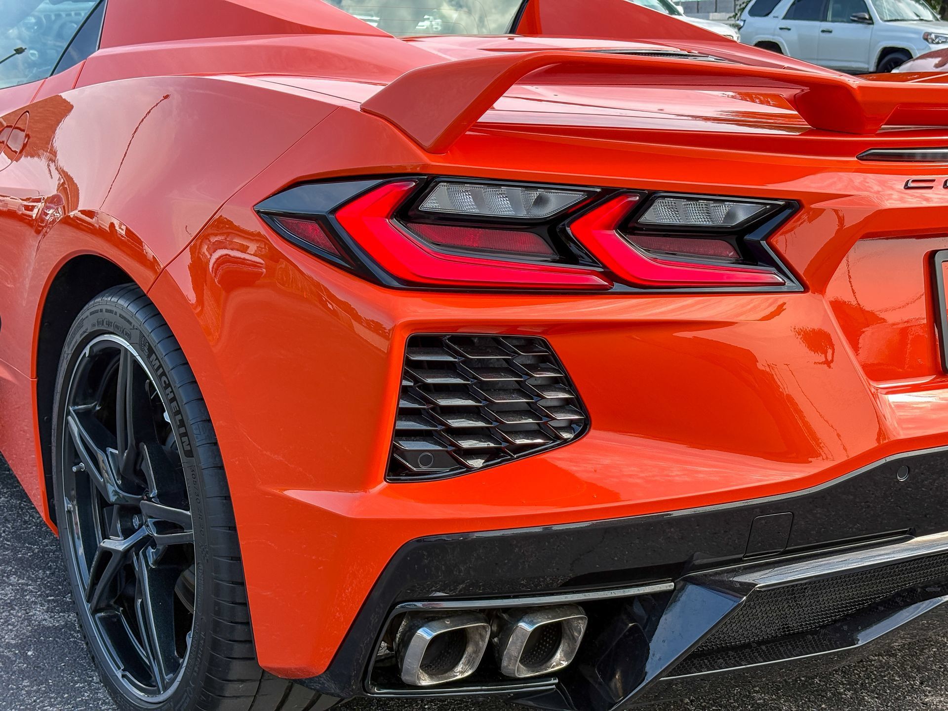 Used 2021 Chevrolet Corvette Stingray Preferred Conv w/ Z51 Performance Package RWD image 14