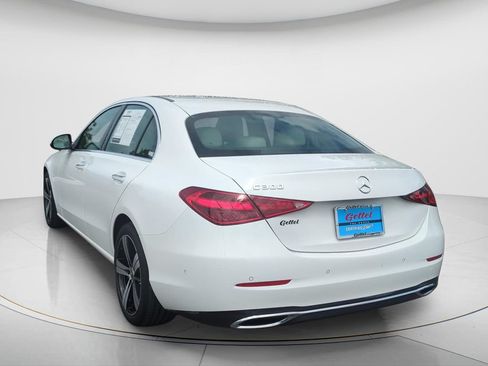 Used 2025 Mercedes-Benz C 300 Sedan image 6