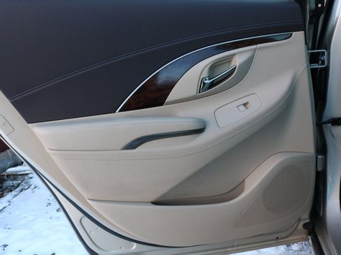 Used 2014 Buick LaCrosse Leather image 33