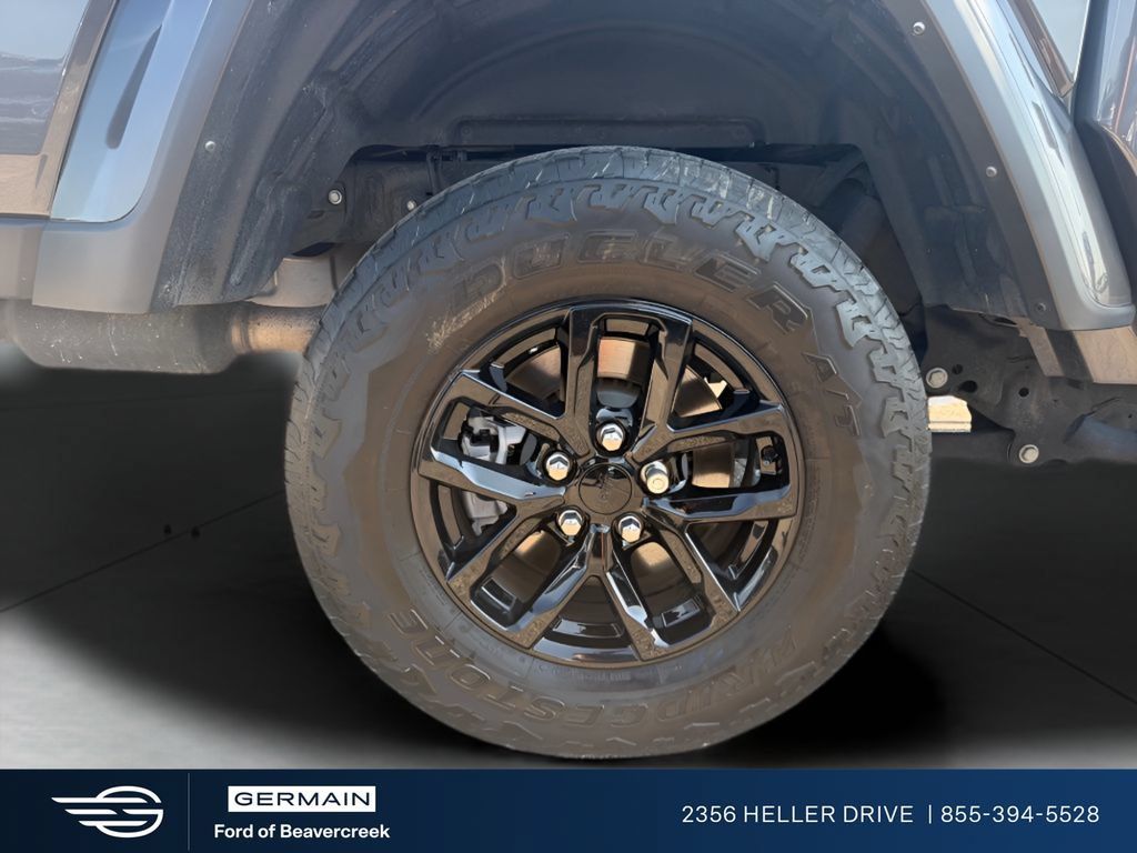 Used 2023 Jeep Gladiator Sport AWD/4WD image 27