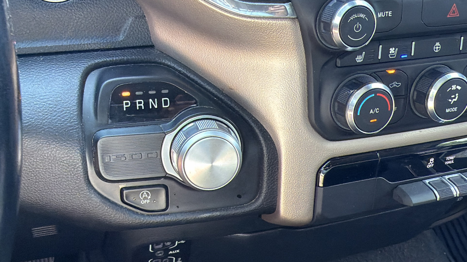 Used 2022 RAM 1500 Laramie RWD image 32