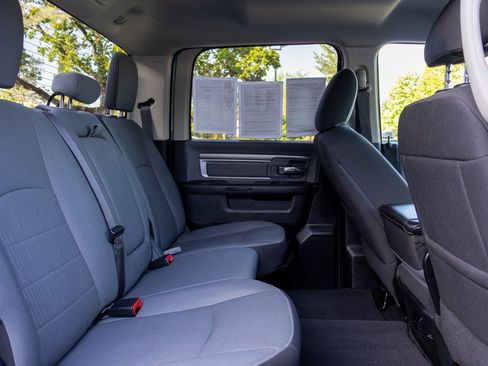 Used 2022 RAM 1500 Classic SLT w/ Electronics Convenience Group image 13