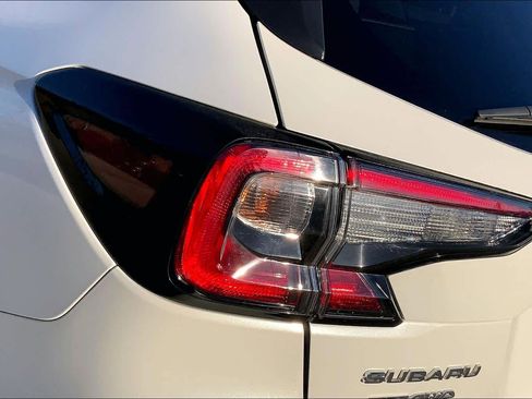 Used 2024 Subaru Outback Premium image 29