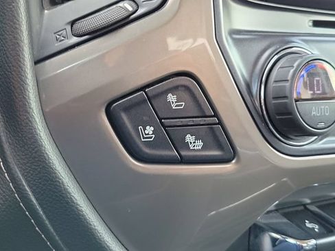 Used 2019 Chevrolet Silverado 2500 High Country w/ Duramax Plus Package AWD/4WD image 17