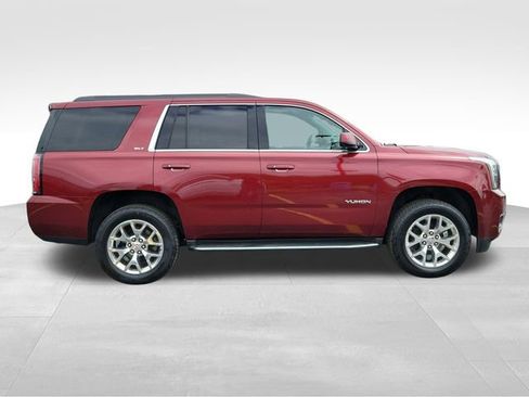 Certified 2017 GMC Yukon SLT w/ Open Road Package AWD/4WD image 6