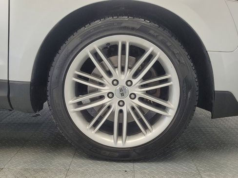 Used 2014 Lincoln MKT AWD w/ Equipment Group 201A image 31