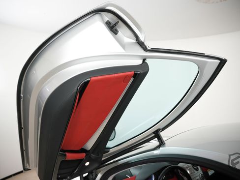 Used 2005 Mercedes-Benz SLR image 20