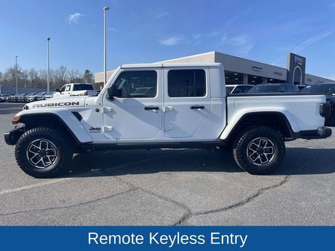 Certified 2025 Jeep Gladiator Rubicon image 9