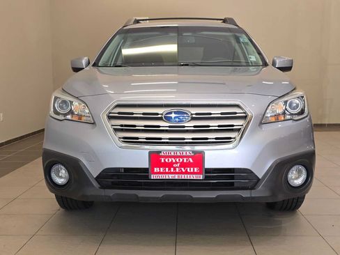 Used 2015 Subaru Outback 2.5i Premium AWD/4WD image 6