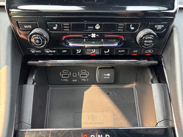 Used 2023 Jeep Grand Cherokee L Laredo AWD/4WD image 18