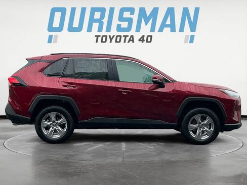 Used 2025 Toyota RAV4 XLE image 7