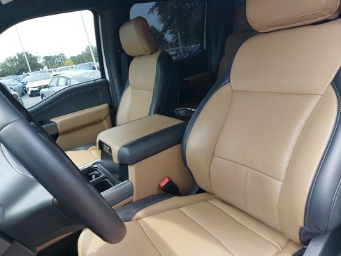 Used 2025 Ford F350 Lariat w/ Chrome Package AWD/4WD image 16