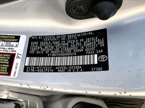 Used 2013 Toyota Camry LE image 26