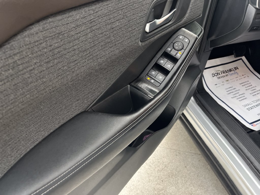 Used 2022 Nissan Rogue SV AWD/4WD image 10