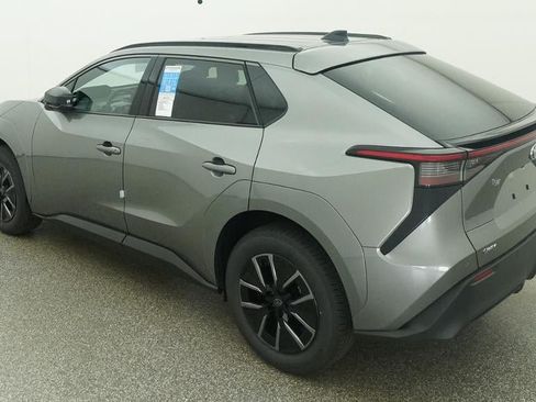 New 2026 Toyota bZ FWD image 5