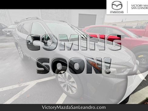 Used 2023 Subaru Outback Limited image 1