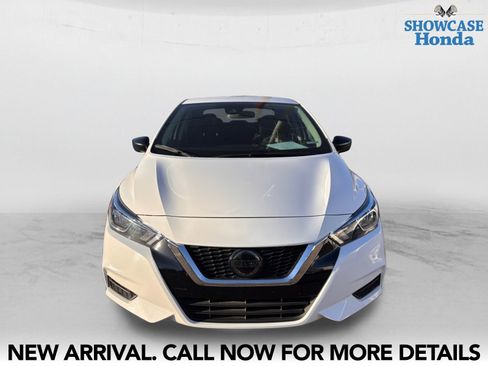 Used 2020 Nissan Versa S FWD image 7