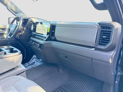 Used 2026 Chevrolet Silverado 1500 RST AWD/4WD image 34