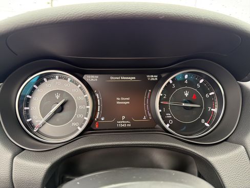 Used 2023 Maserati Ghibli Modena Q4 image 14