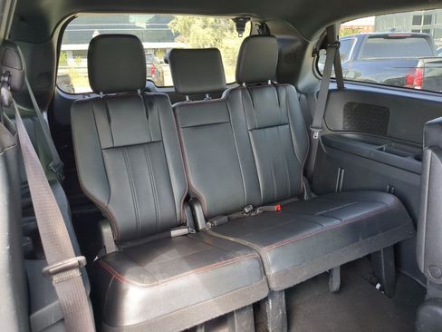 Used 2019 Dodge Grand Caravan GT FWD image 26