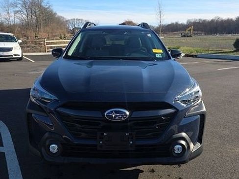 Used 2024 Subaru Outback Premium image 2