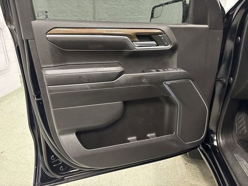 Used 2023 Chevrolet Silverado 1500 LT image 15