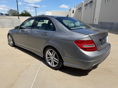 Used 2014 Mercedes-Benz C 250 Sedan image 5
