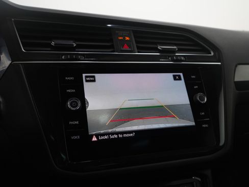 Used 2020 Volkswagen Tiguan SEL Premium R-Line image 22