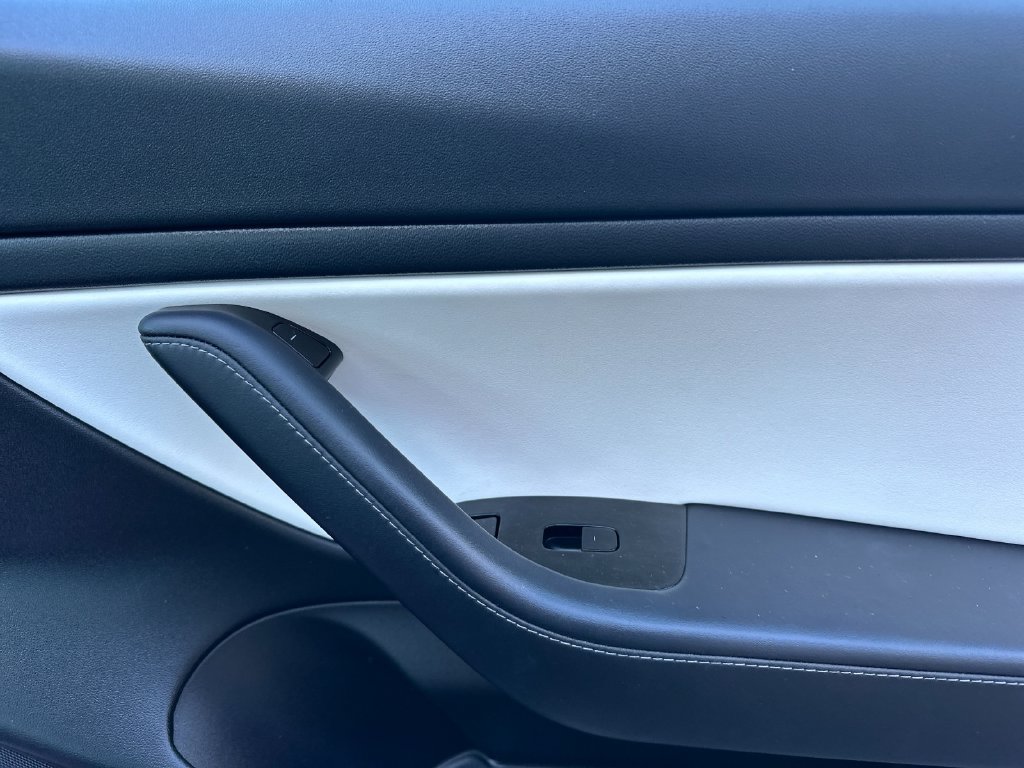 Used 2020 Tesla Model 3 Long Range AWD/4WD image 19