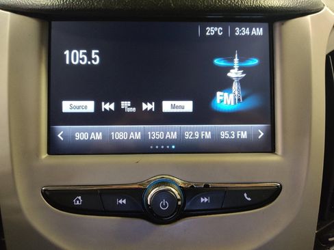 Used 2017 Chevrolet Cruze LS FWD image 25