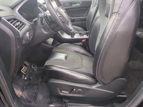 Used 2019 Ford Edge ST w/ Equipment Group 401A image 17
