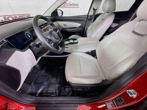 Certified 2022 Hyundai Tucson Limited AWD/4WD image 27