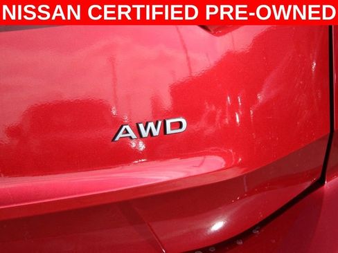 Certified 2025 Nissan Rogue S image 9