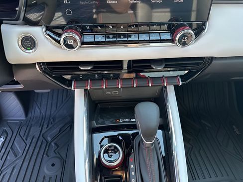 New 2026 GMC Canyon AT4X w/ AT4X AEV Edition image 32