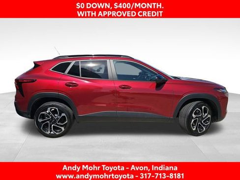 Used 2025 Chevrolet Trax RS w/ Driver Confidence Package FWD image 8