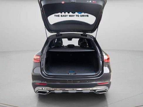 Used 2024 Mercedes-Benz GLC 300 4MATIC image 19