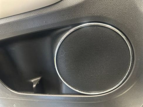 Used 2019 Honda HR-V EX image 19