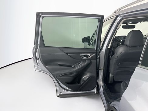Used 2023 Subaru Forester Touring AWD/4WD image 26