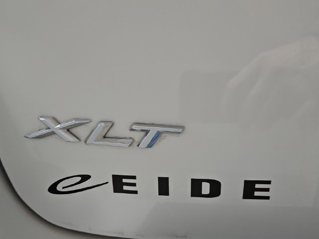 Certified 2024 Ford Explorer XLT w/ Equipment Group 202A AWD/4WD image 39
