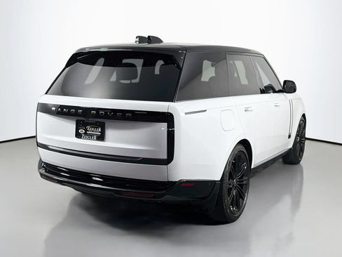 Certified 2025 Land Rover Range Rover SE AWD/4WD image 5