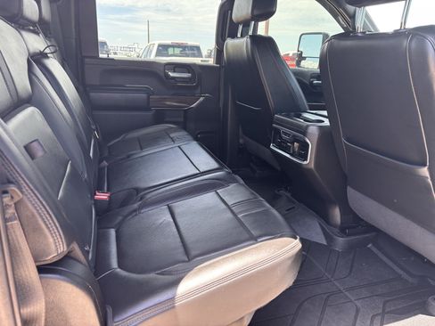 Used 2022 Chevrolet Silverado 3500 High Country w/ Technology Package AWD/4WD image 20