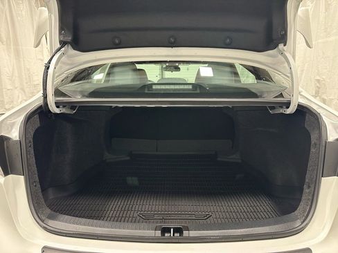 Used 2025 Toyota Corolla SE w/ SE Premium Package image 48