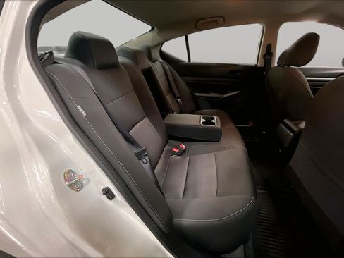 Used 2023 Nissan Altima 2.5 SV AWD/4WD image 19