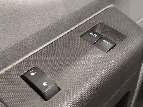 Used 2015 Ford F250 XL w/ Power Equipment Group image 27